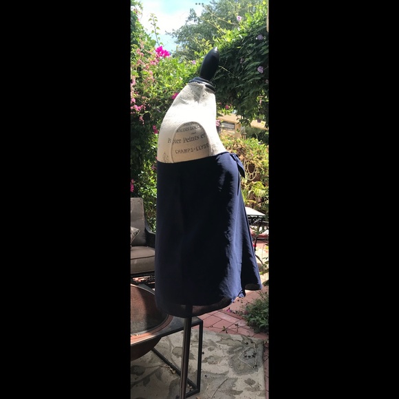 Ralph Lauren 100% Silk Sophisticated Scarf-Like Navy Top Size M - Picture 6 of 9